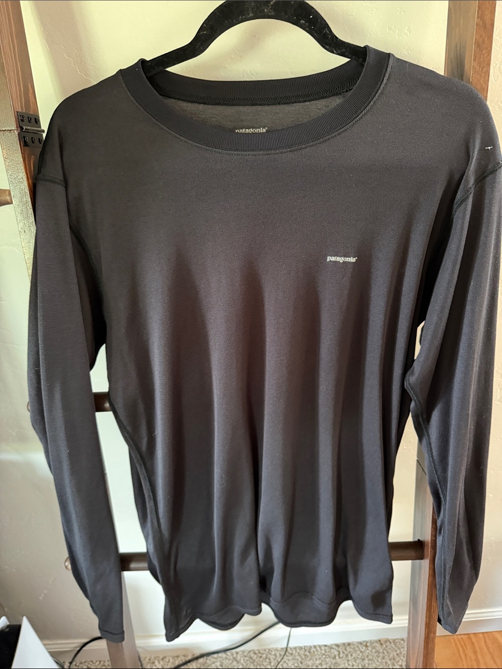 Patagonia Black Long Sleeve performance Shirt lightweight outdoor top